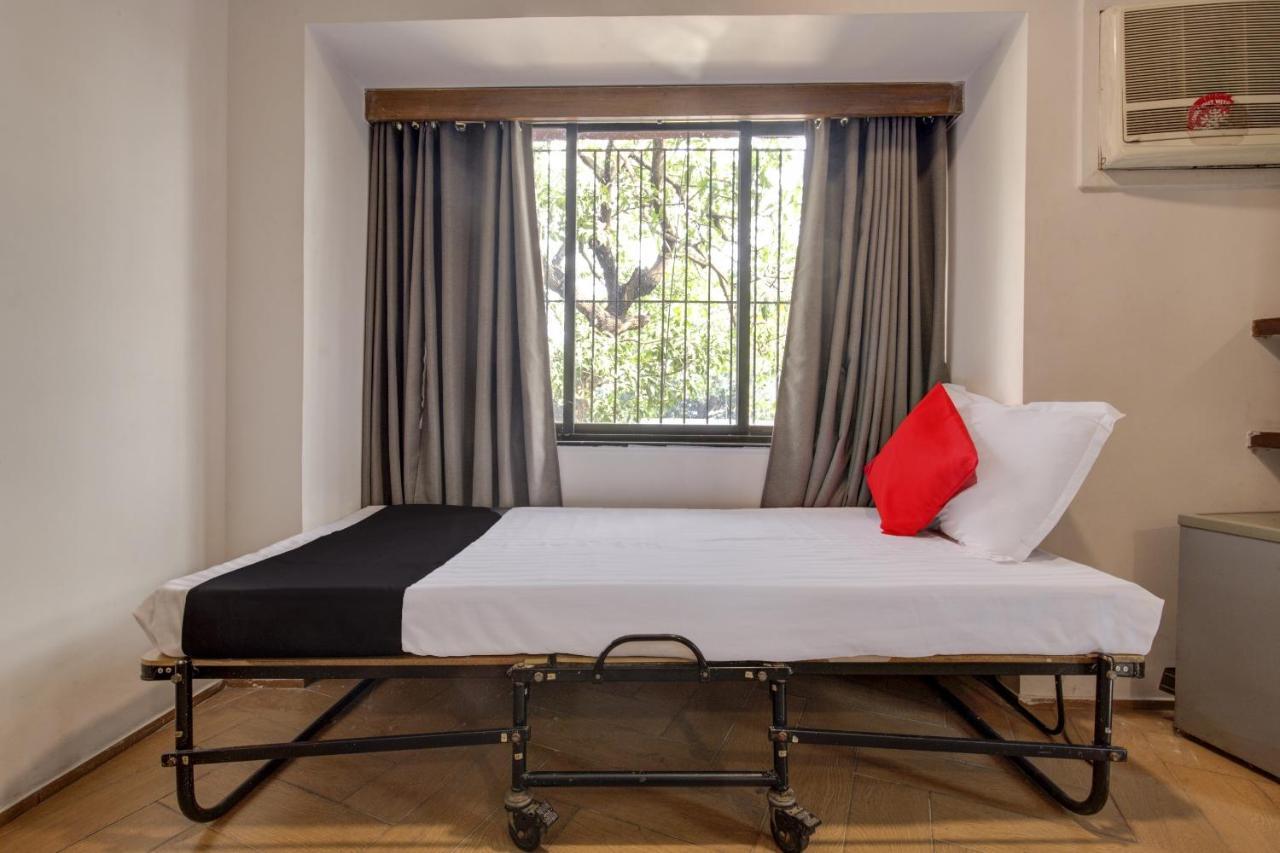 Capital O 77295 Hotel Bansidhar Bhuvan Мумбай Екстериор снимка